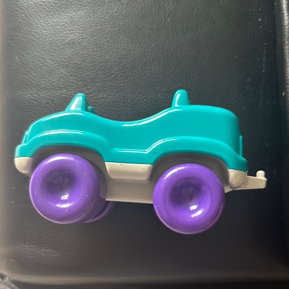 Little tikes jeep vintage Teal and‎ Purple